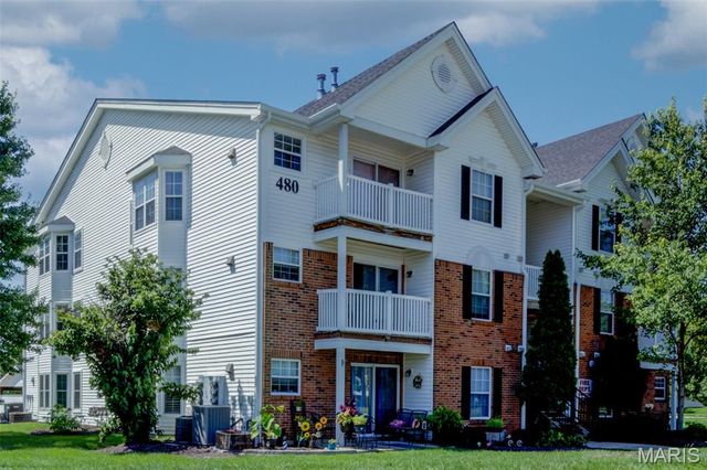 480 Benton Drive F, St Peters, MO 63376