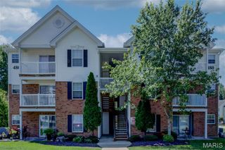 480 Benton Drive F, St Peters, MO 63376