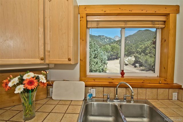 4420 Twinview Court, Crestone, CO 81131