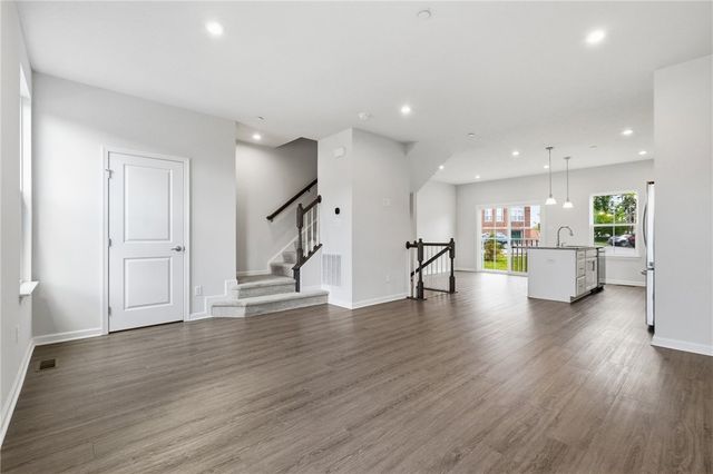 233 Chesna Dr, Whitehall, PA 15234