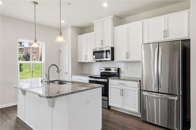233 Chesna Dr, Whitehall, PA 15234