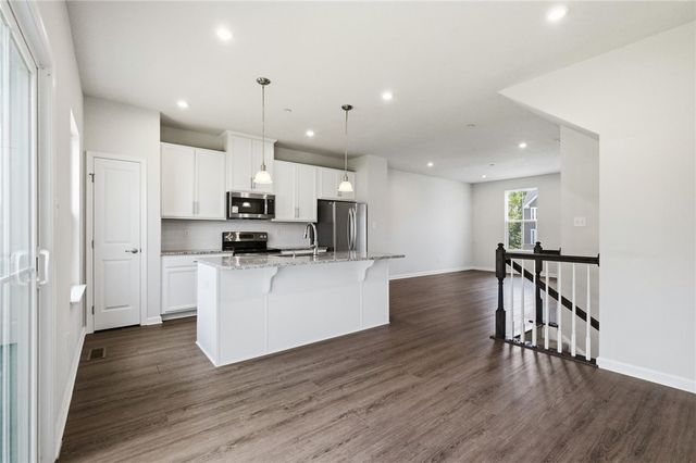 233 Chesna Dr, Whitehall, PA 15234