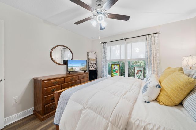 110 Mosaic Oaks Circle, Santa Rosa Beach, FL 32459