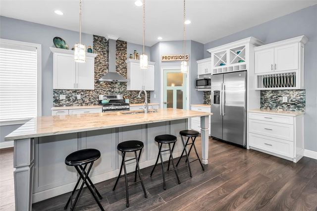 3120 CLINTON STREET S, Gulfport, FL 33707