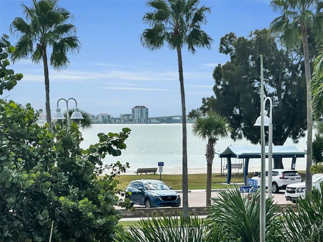 3120 CLINTON STREET S, Gulfport, FL 33707