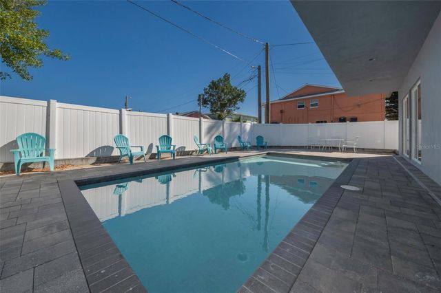 3120 CLINTON STREET S, Gulfport, FL 33707