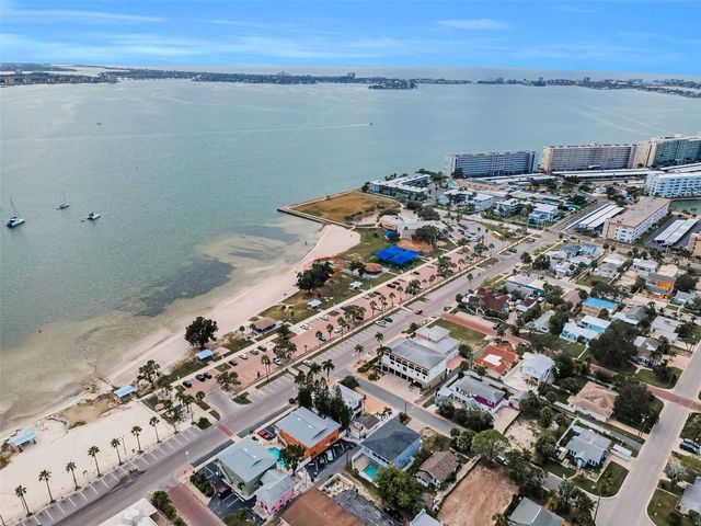 3120 CLINTON STREET S, Gulfport, FL 33707