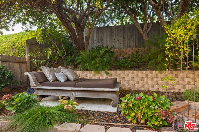 1624 Shoreline Drive, Santa Barbara, CA 93109