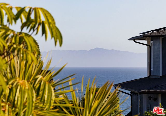 1624 Shoreline Drive, Santa Barbara, CA 93109