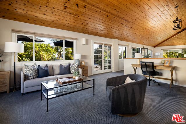 1624 Shoreline Drive, Santa Barbara, CA 93109