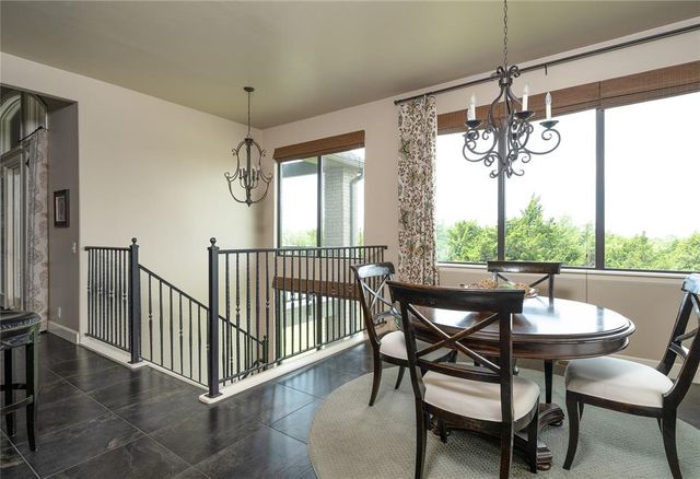 4975 N Santa Fe Avenue, Edmond, OK 73025