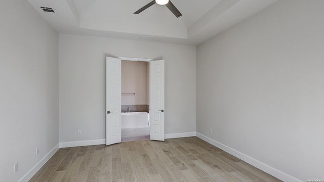 313 Sanders Creek, Boerne, TX 78006