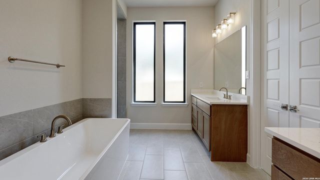 313 Sanders Creek, Boerne, TX 78006