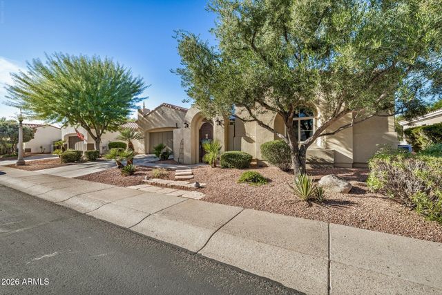 13318 W EL SUENO Court, Sun City West, AZ 85375