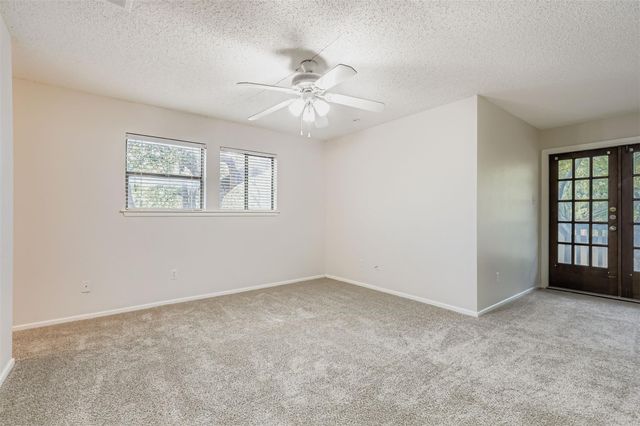 8600 Tallwood Dr A & B, Austin, TX 78759