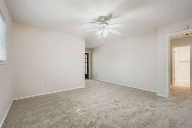 8600 Tallwood Dr A & B, Austin, TX 78759