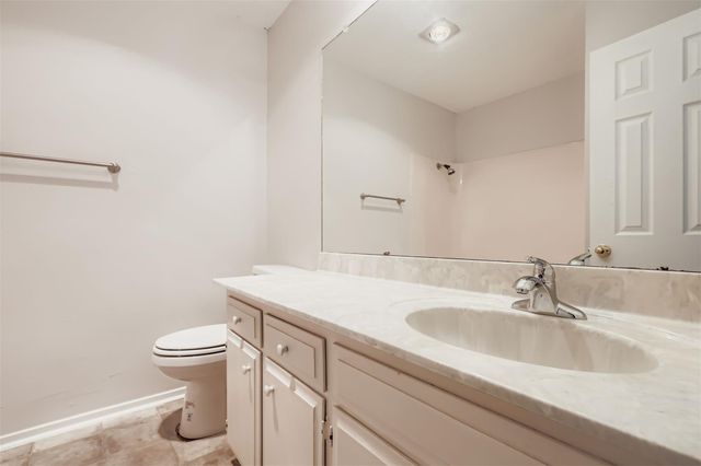 8600 Tallwood Dr A & B, Austin, TX 78759