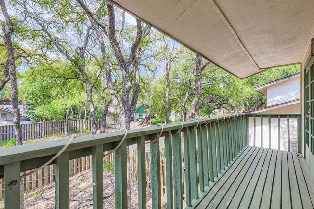 8600 Tallwood Dr A & B, Austin, TX 78759