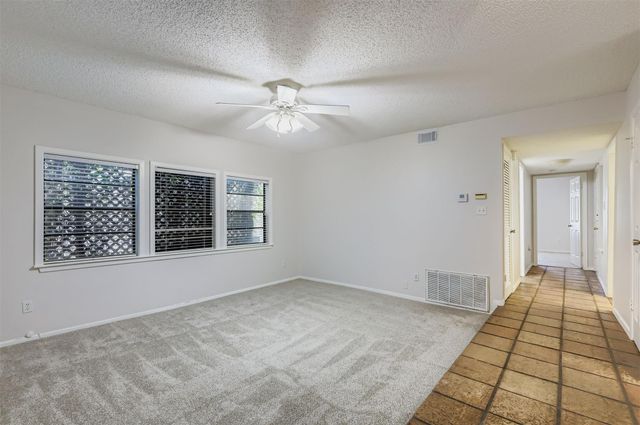 8600 Tallwood Dr A & B, Austin, TX 78759