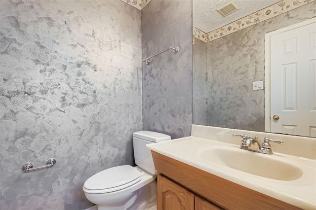 8600 Tallwood Dr A & B, Austin, TX 78759