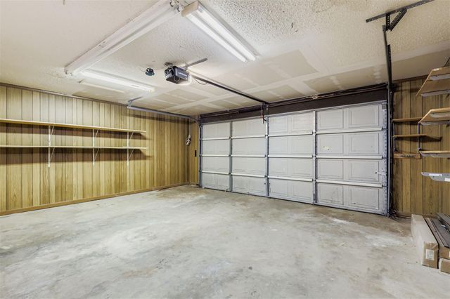 8600 Tallwood Dr A & B, Austin, TX 78759