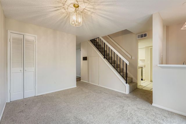 8600 Tallwood Dr A & B, Austin, TX 78759