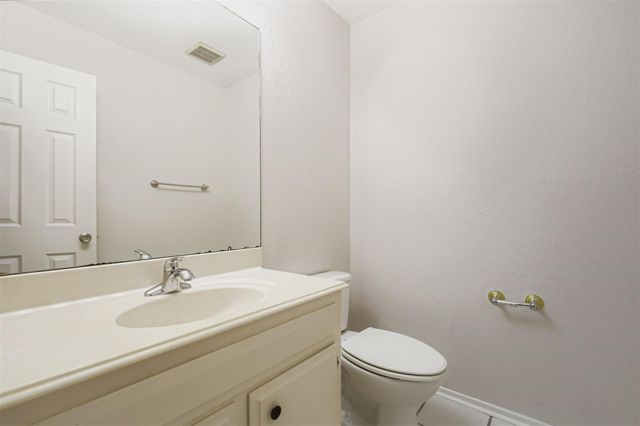 8600 Tallwood Dr A & B, Austin, TX 78759