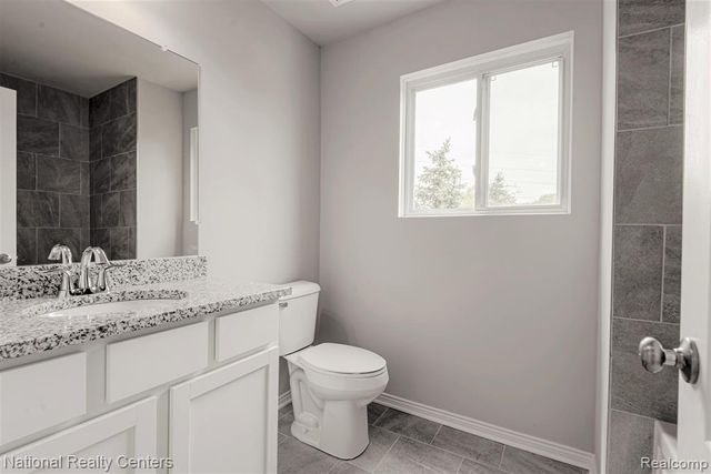 10439 Valley Drive, Goodrich, MI 48438