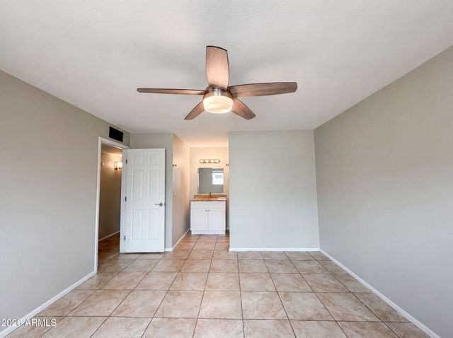 1725 N DATE -- 70, Mesa, AZ 85201