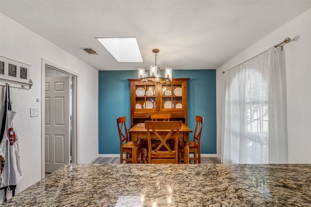 6800 Welch Avenue, Fort Worth, TX 76133