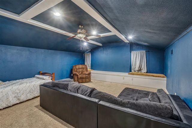 6800 Welch Avenue, Fort Worth, TX 76133