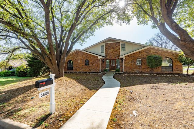 6800 Welch Avenue, Fort Worth, TX 76133