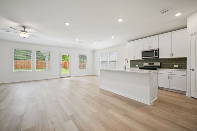 2231 Rannoch Street, Sherman, TX 75092