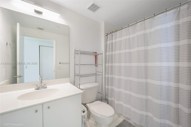 2475 Brickell Ave 1107, Miami, FL 33129