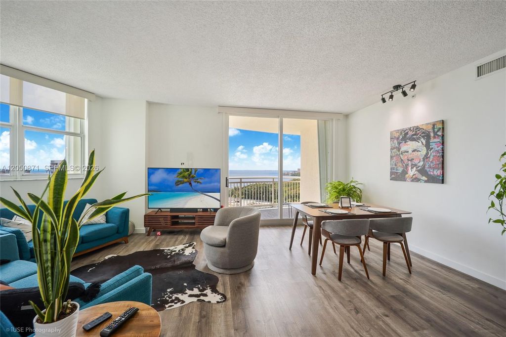 2475 Brickell Ave 1107, Miami, FL 33129