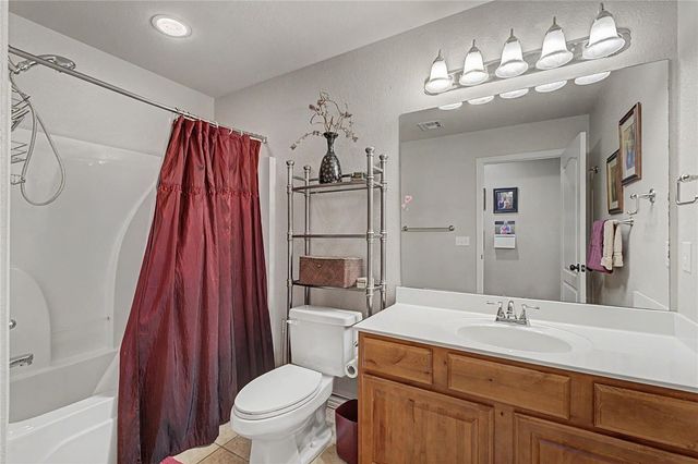 12 Hoyer Lane, Bella Vista, AR 72714