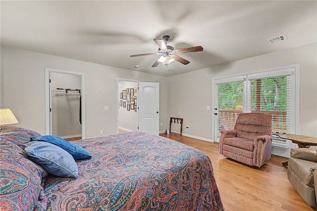 12 Hoyer Lane, Bella Vista, AR 72714