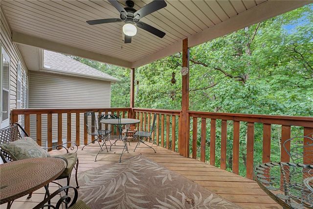 12 Hoyer Lane, Bella Vista, AR 72714