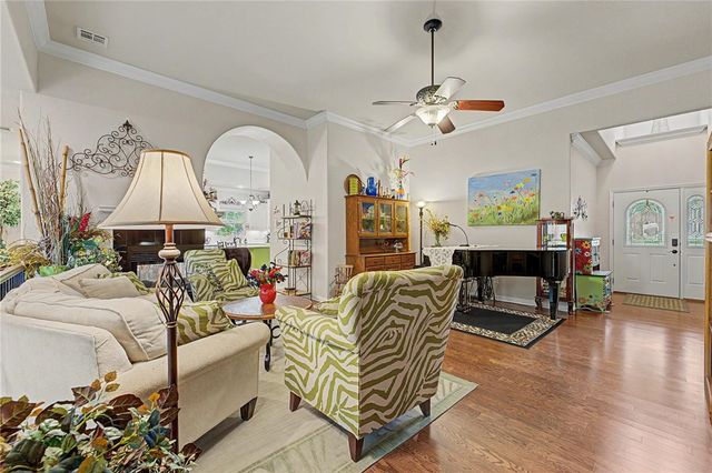 12 Hoyer Lane, Bella Vista, AR 72714