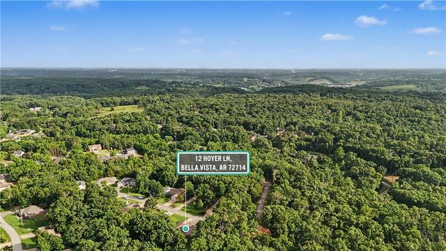 12 Hoyer Lane, Bella Vista, AR 72714