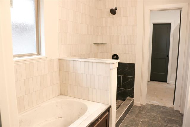 621 Honey Springs Lane, Shawnee, OK 74804