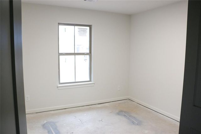 621 Honey Springs Lane, Shawnee, OK 74804