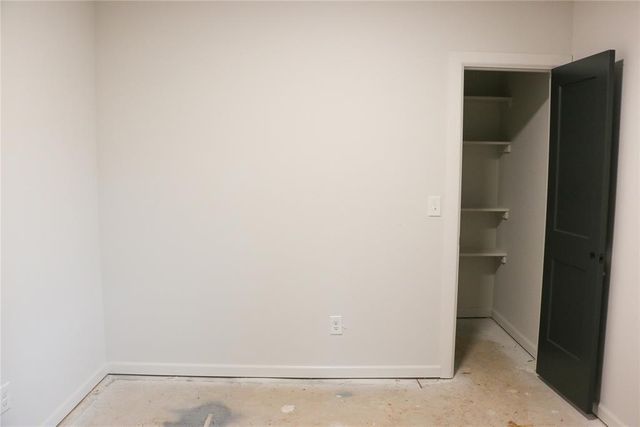 621 Honey Springs Lane, Shawnee, OK 74804