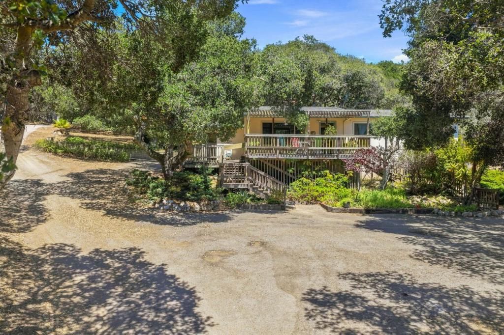 Image 1 of property listing at 18820 Vierra Canyon Road, Salinas, CA 93907