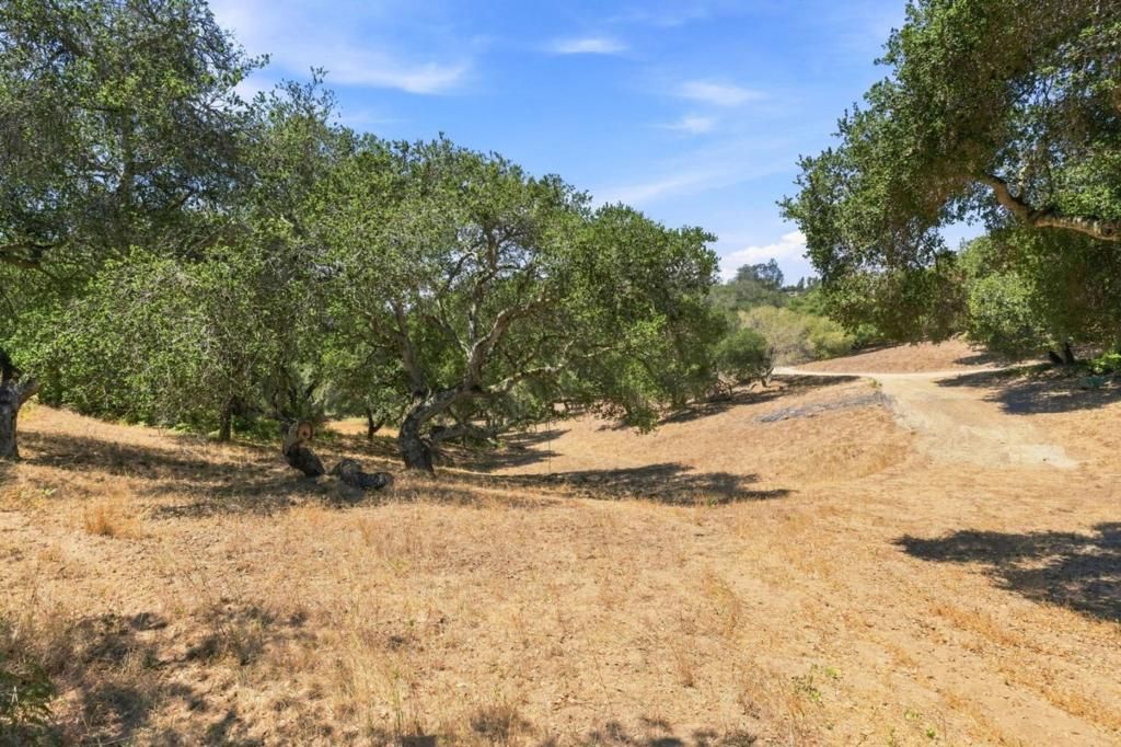 Image 27 of property listing at 18820 Vierra Canyon Road, Salinas, CA 93907