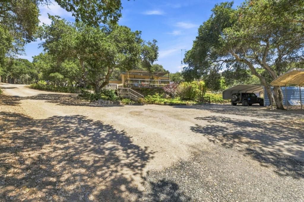 Image 3 of property listing at 18820 Vierra Canyon Road, Salinas, CA 93907