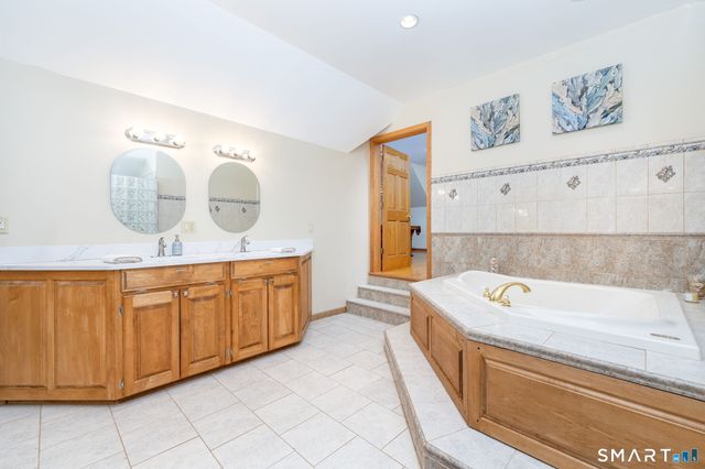 39 Chapman Road, Marlborough, CT 06447