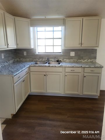 1024 N Gap Loop, Montgomery, AL 36110