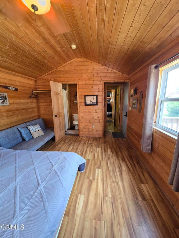 803 Broadway Street, Napoleon, ND 58561 photo 4