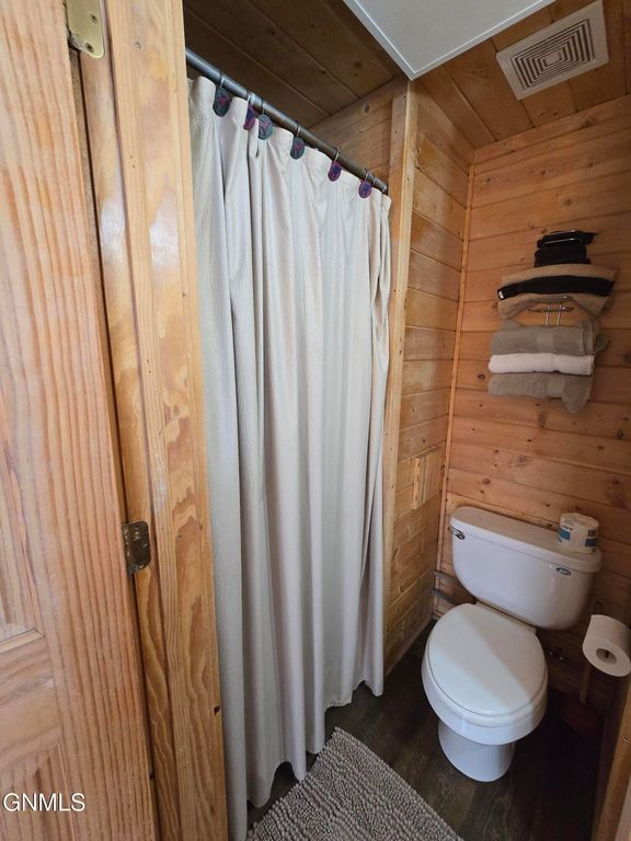 803 Broadway Street, Napoleon, ND 58561 photo 6